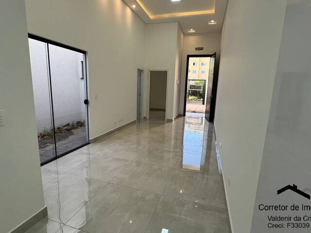 #298 - Casa para Venda em Cascavel - PR - 2