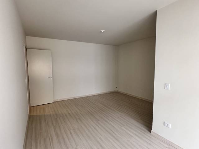 #4 - Apartamento para Venda em Cascavel - PR