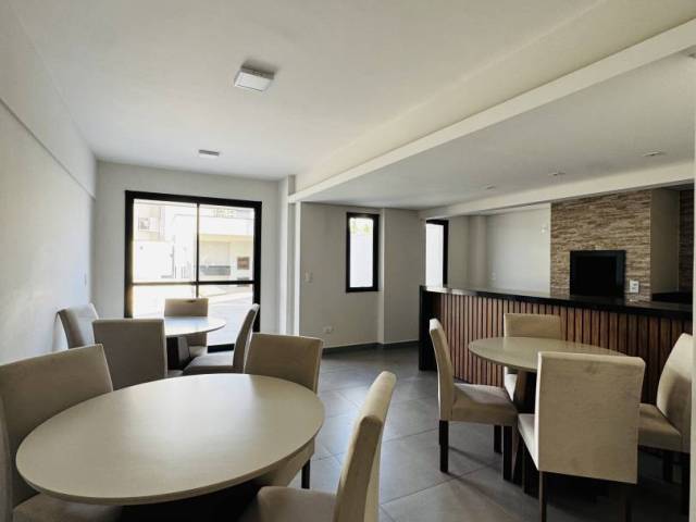 #277 - Apartamento para Venda em Cascavel - PR - 2