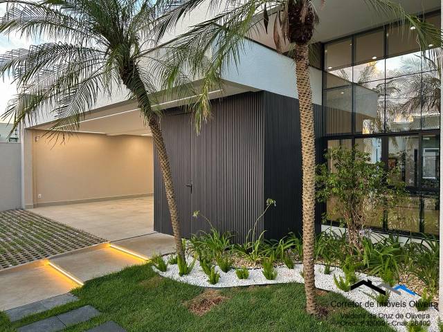 #305 - Casa para Venda em Cascavel - PR - 2