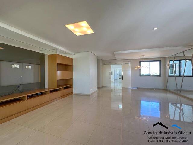 #324 - Apartamento para Venda em Cascavel - PR